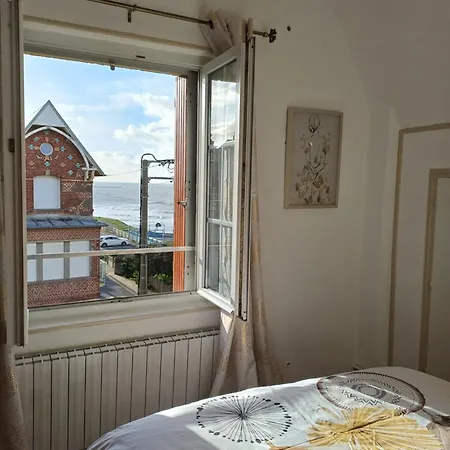 Au Gre Des Marees 2 Face A La 2eme Etage *
